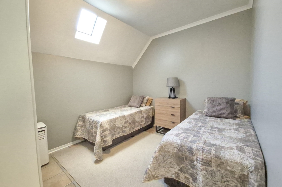 2 Bedroom Property for Sale in Rosendal Western Cape